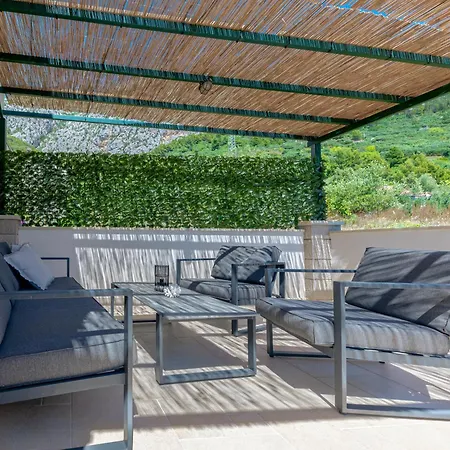Holiday home House Kleme Makarska