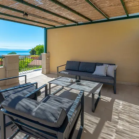 Holiday home House Kleme Makarska