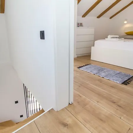 Nyaraló House Kleme *